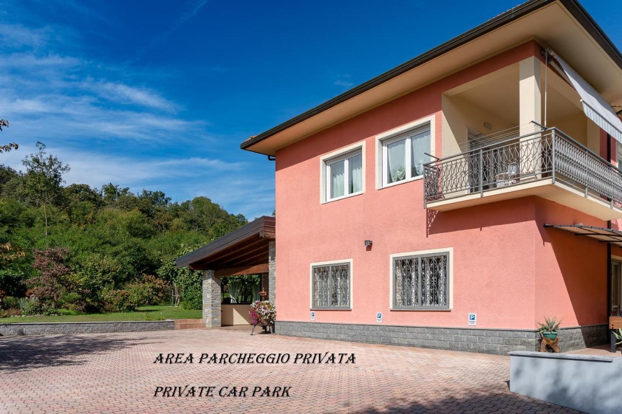 La Rosa Tra I Laghi B&B Meina Luaran gambar